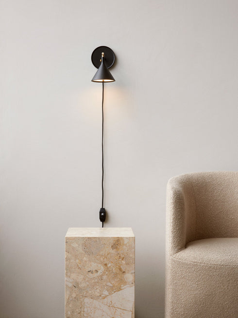 Candeeiro de Parede Cast Sconce